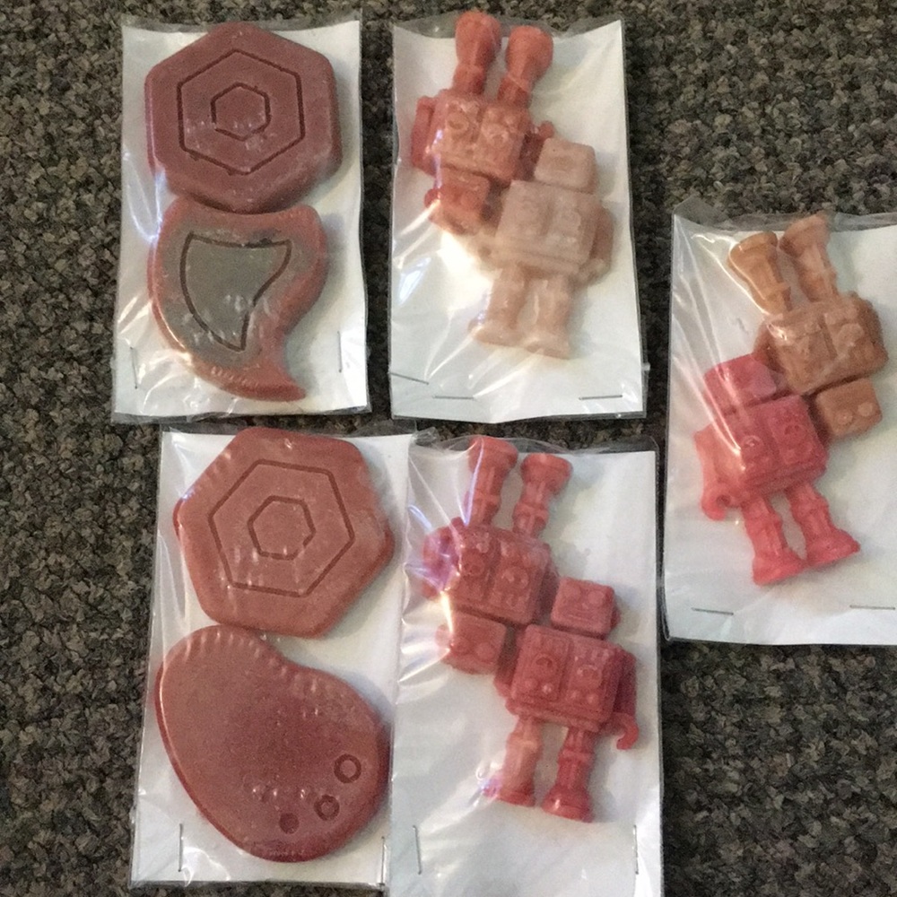 Handcrafted scented wax melts.